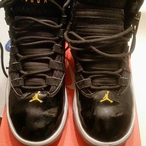AIR JORDAN SHOES